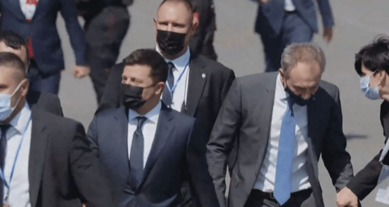 Президент Украины Владимир Зеленский прибыл в Кишинев