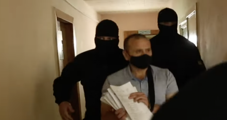 Прокуроры представили в суд запрос о продлении ареста Дорина Дамира