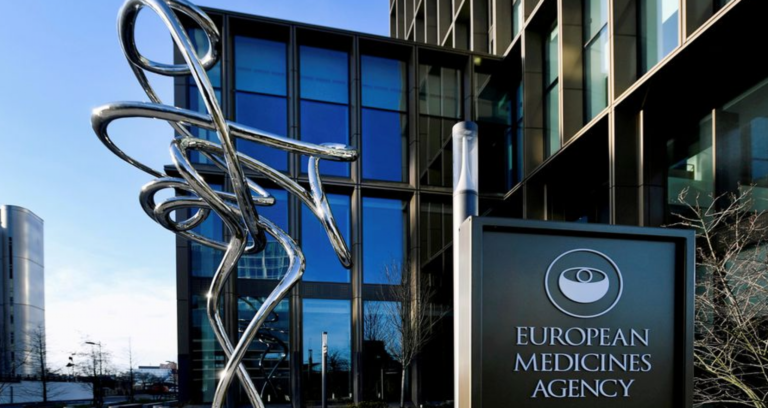 EMA примет решение по бустерным дозам вакцины Pfizer-BioNTech 4 октября