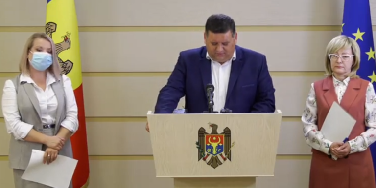 Депутаты BCS предлагают увеличить стипендии для студентов и выплатить пособия детям ветеранов
