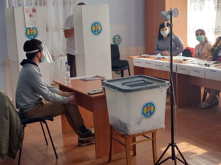 Явка на выборах в Гагаузии к 15:00 составила более 21%