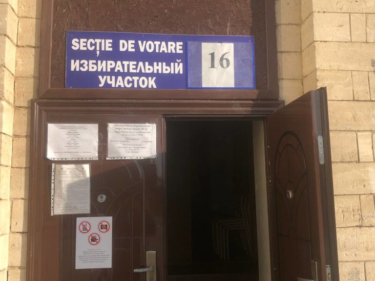 Избирательные участки в Чадыр-Лунге: Десятки имен внесены в дополнительные списки, причина?
