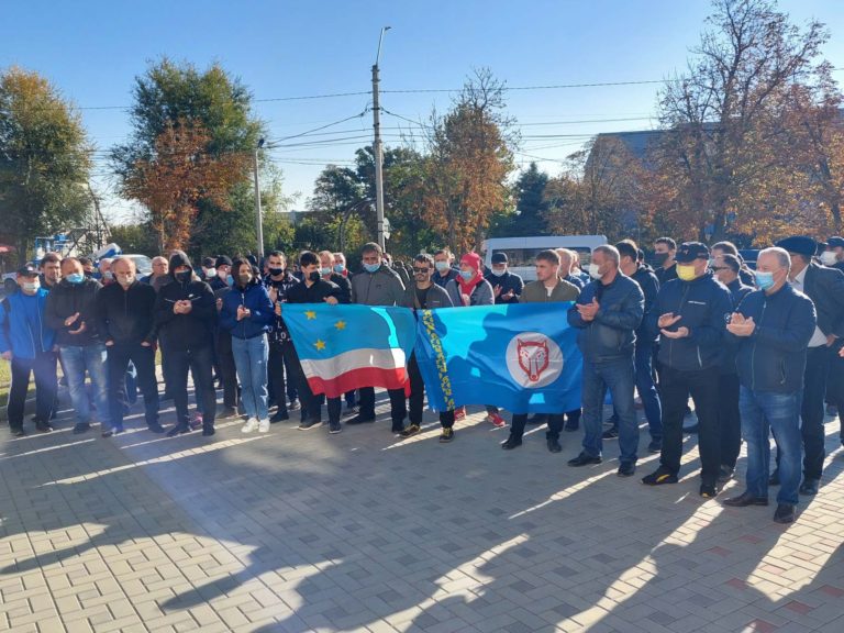 Сегодня  в Комрате объявлен еще один митинг в поддержку Стояногло: «Пусть каждый примар посадит в машину 4 человека»