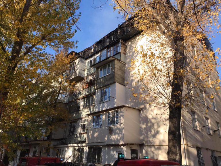 (ФОТО) Спасателям удалось ликвидировать пожар в районе Буюканы