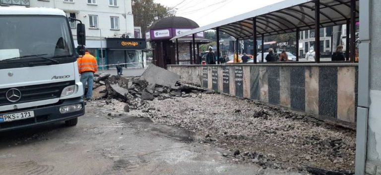 Мэр Кишинева: Сквер на улице Титулеску будет отремонтирован