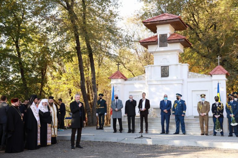 В Кишиневе вновь открыли памятник ко Дню румынской армии. Реакция Посольства РФ