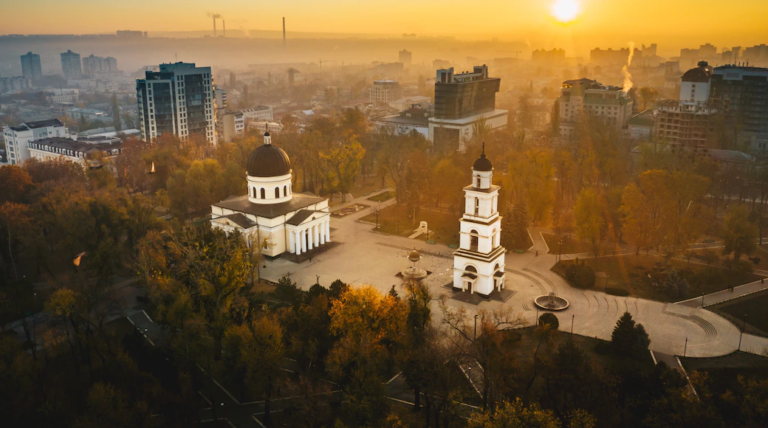С днем города, Кишинев! Столица отмечает 585 лет со дня первого упоминания