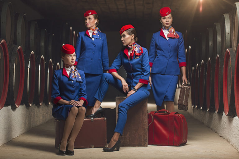 (ФОТО) Новая униформа стюардесс и стюардов Air Moldova