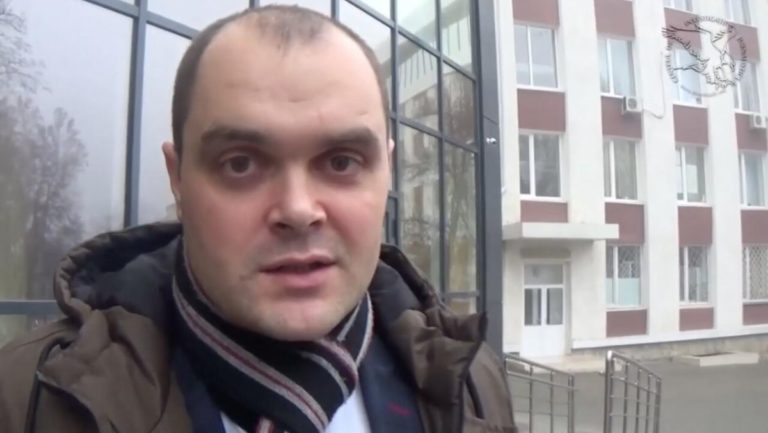 «Есть риск уклонения от уголовного преследования»: Прокурор о том, почему адвокаты не могут поговорить со Стояногло