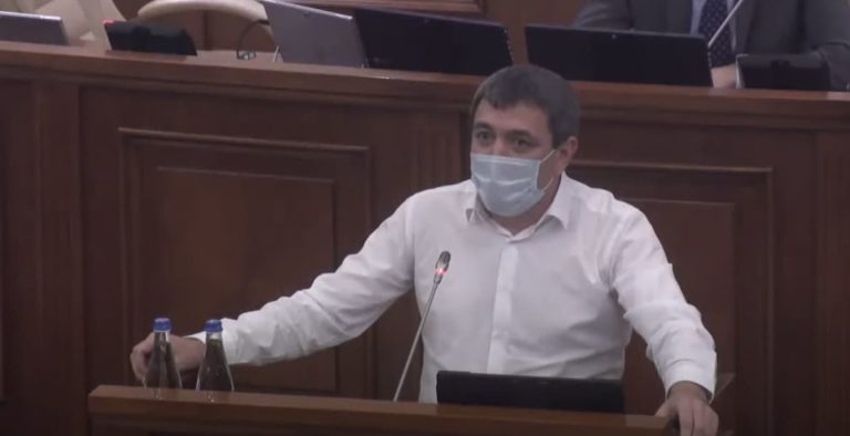 Депутат Карп о своей подписи за Плахотнюка в 2015 году: «Было принято коллективное решение партии»