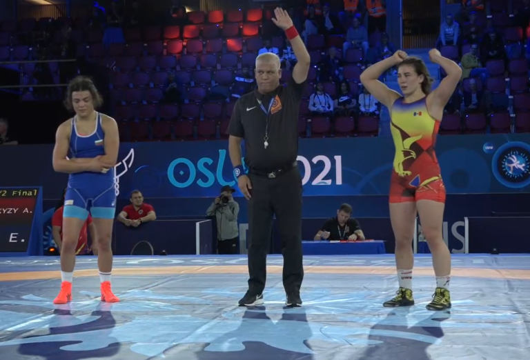 Спортсменки Ирина Рынгач и Юлия Леорда прошли в финал чемпионата мира в Осло.