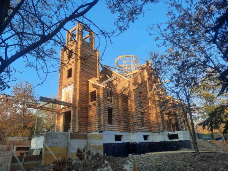 Молдавская Митрополия просит помощи в завершении строительства Мемориального собора