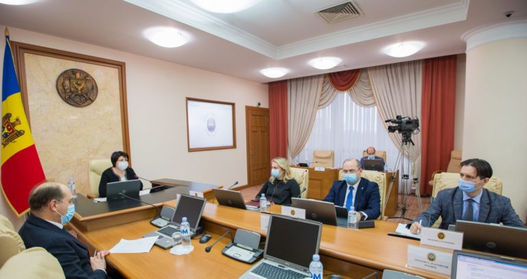 Правительство утвердило новый состав Национального совета по делам ветеранов войны