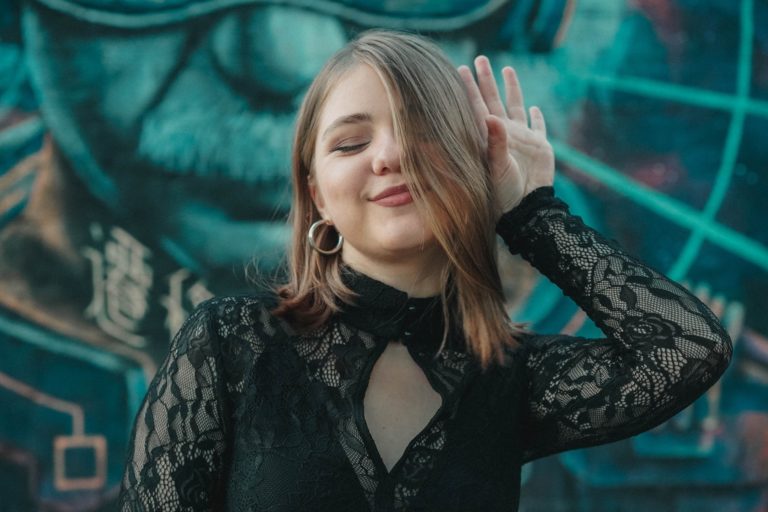 Анастасия Кирилловская из Гагаузии прошла в полуфинал SuperStar Romania