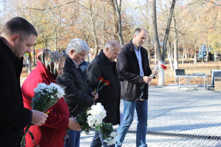 Сегодня в Чадыр-Лунге прошла акцию памяти участников и жертв Первой мировой войны