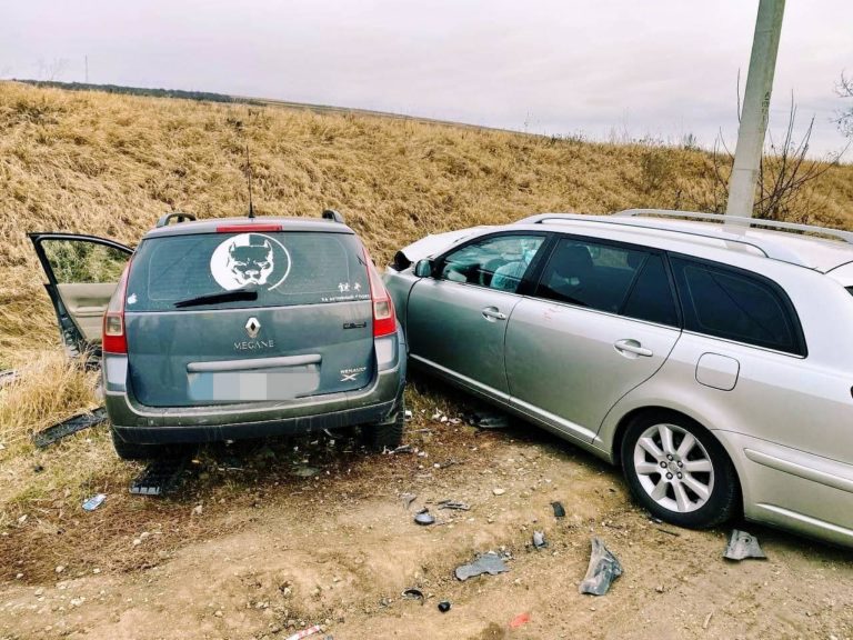 ДТП в Теленештском районе: трое человек доставлены в больницу, среди них 5-летний ребёнок
