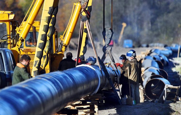 Белоруссия на трое суток ограничила прокачку нефти по «Дружбе» через Польшу