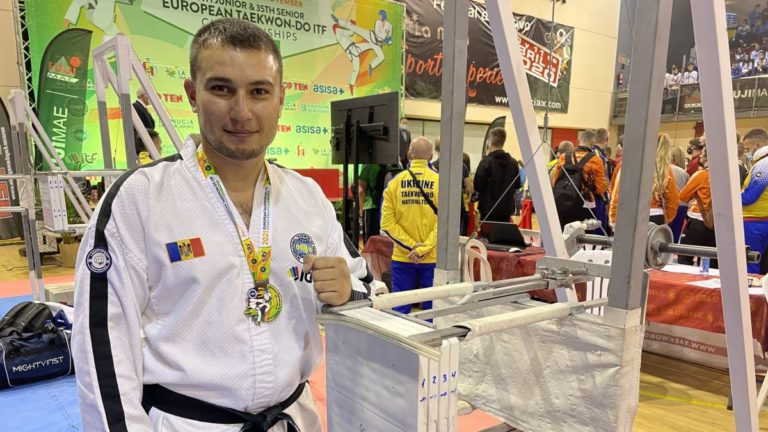 Иван Илиев стал вице-чемпионом Европы по тхэквандо