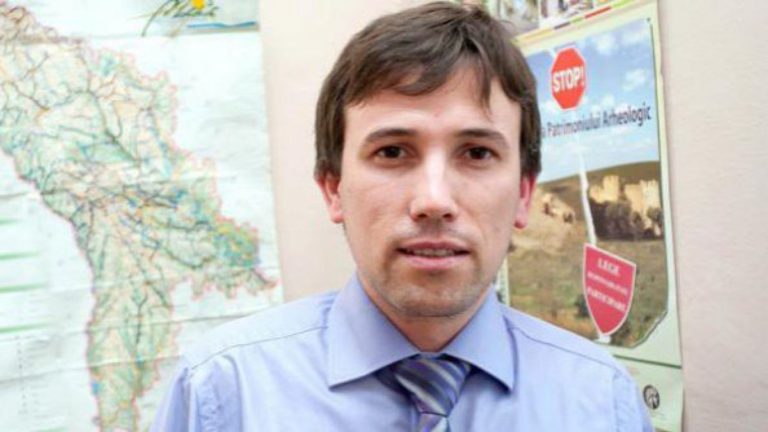 Директор Агентства по обследованию и реставрации памятников просит прекратить давление на учреждение