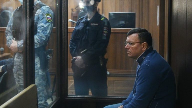 Суд в Кемерове арестовал директора шахты «Листвяжная», где погиб 51 человек