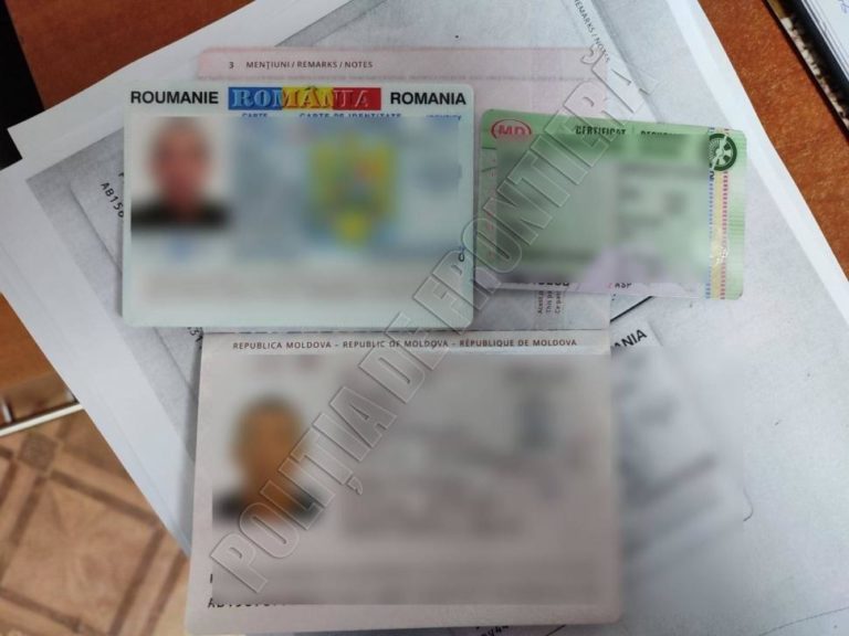 Двое мужчин пытались въехать в Молдову с поддельными румынскими паспортами. Они заплатили за них 150 и 200 евро