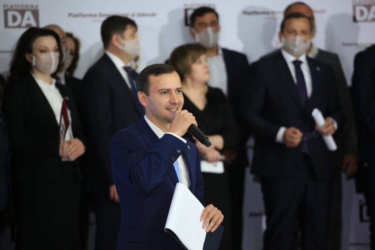 Дину Плынгэу объявил о своей кандидатуре на пост председателя Платформы DA. Когда состоится съезд партии