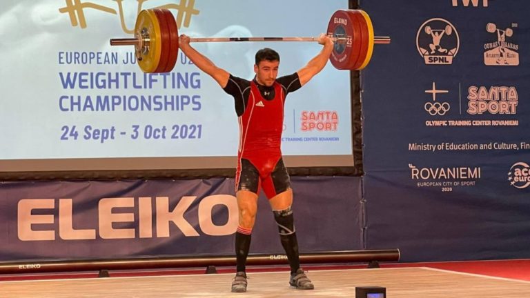 Тяжелоатлет Марин Робу завоевал две медали на чемпионате мира в Ташкенте