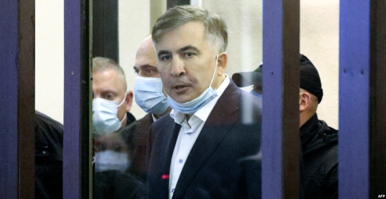 Врачи: Михаила Саакашвили подвергают пыткам в заключении