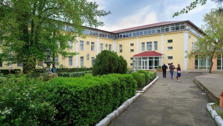 Молдавские санатории в Сергеевке проверили аудиторы: доходов меньше, расходы — те же