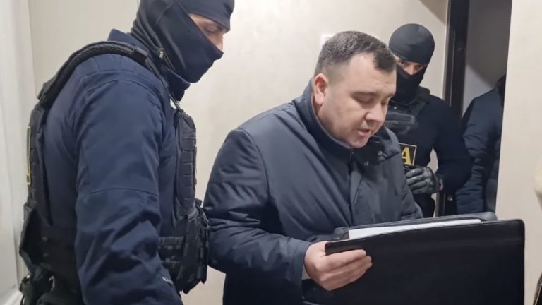 Задержанный лидер партии Democrația Acasă Василе Костюк объявил голодовку