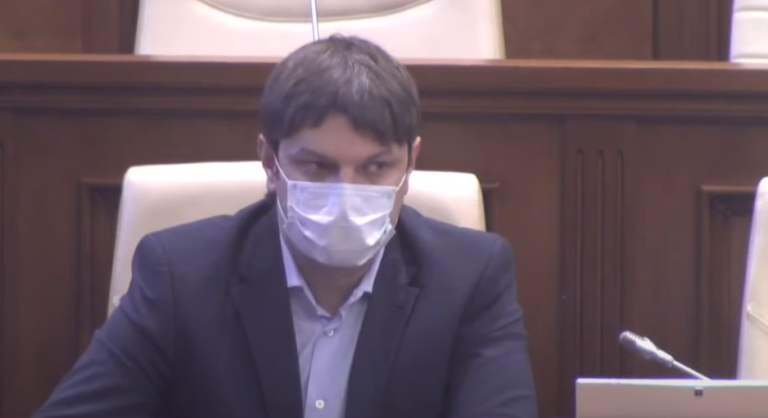 Спыну — депутатам ПСРМ: Мы договорились о формуле на основе контракта, который был подписан вами