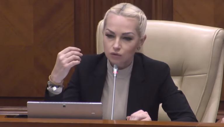«Ваше правительство некомпетентно»: Партия «Шор» не будет голосовать за введение режима ЧП в Молдове