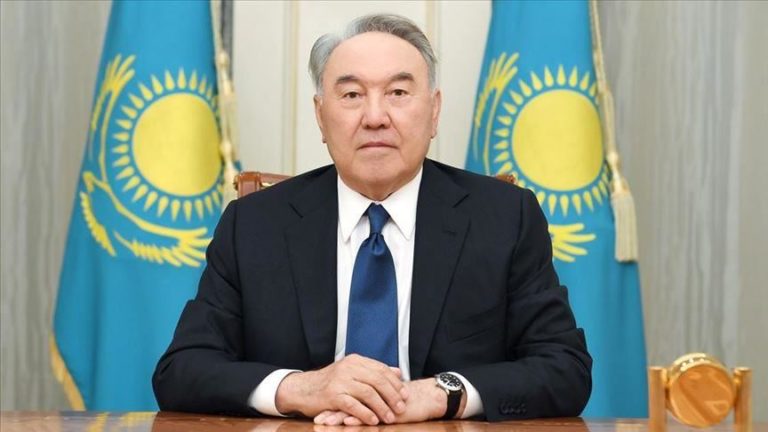 Orda.kz: Нурсултан Назарбаев и его дочери уехали из Казахстана