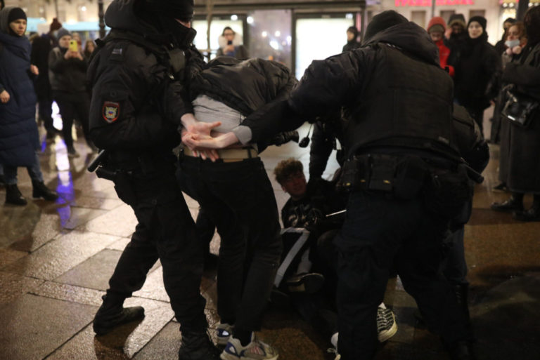 (ФОТО\ВИДЕО) Протесты против нападения России на Украину, а также их последствия
