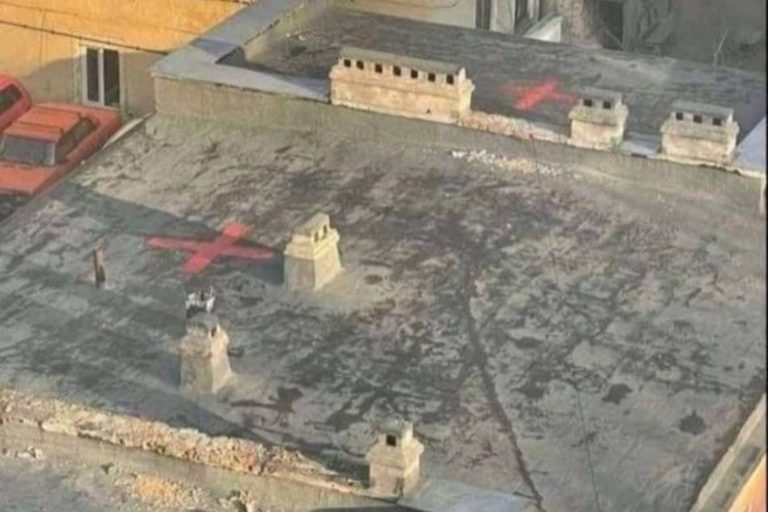 В Черкассах объявлена воздушная тревога. Власти просят проверить крыши на наличии меток российских войск