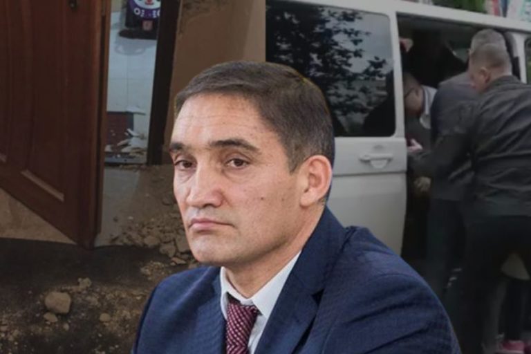 Конституционный суд отклонил запрос о приостановлении действия положений, позволяющих оценивать работу Стояногло