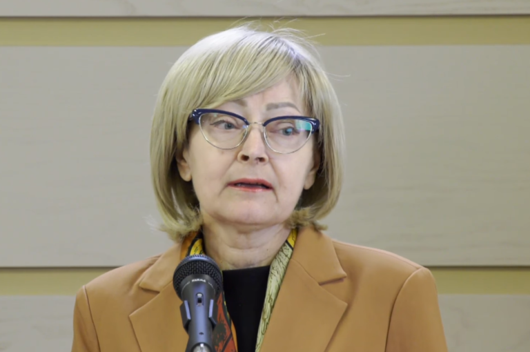 «Предполагали, что я буду 15-й». Депутат Елена Боднаренко рассказала, как ей предлагали деньги за выход из ПКРМ