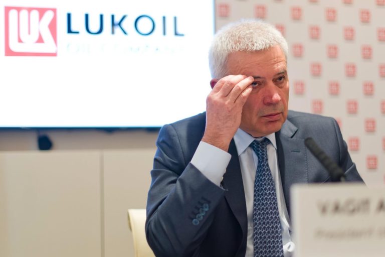 Российские олигархи теряют миллиарды долларов в войне с Украиной