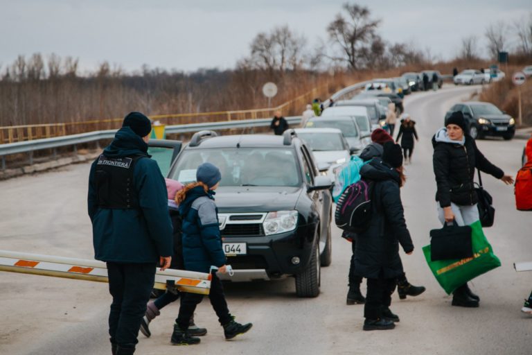 9602 — столько человек из Украины пересекли молдавскую границу за последние 12 часов