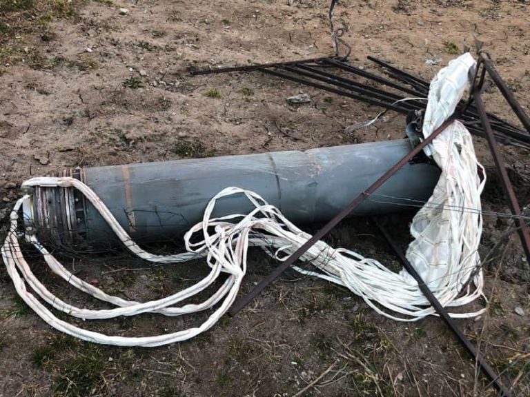 В Киеве впервые использовали бомбы, спускаемые на парашютах