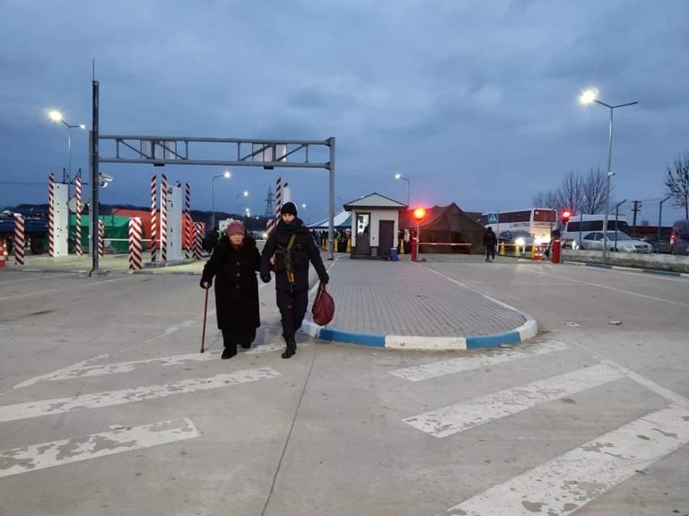 Более 100 тысяч украинских беженцев пока остаются в Молдове