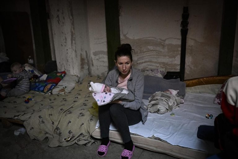 В Херсоне почти закончились продовольствие и медикаменты