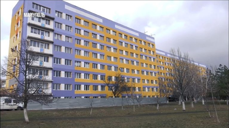 Власти Украины: российские войска захватили областную больницу в Мариуполе