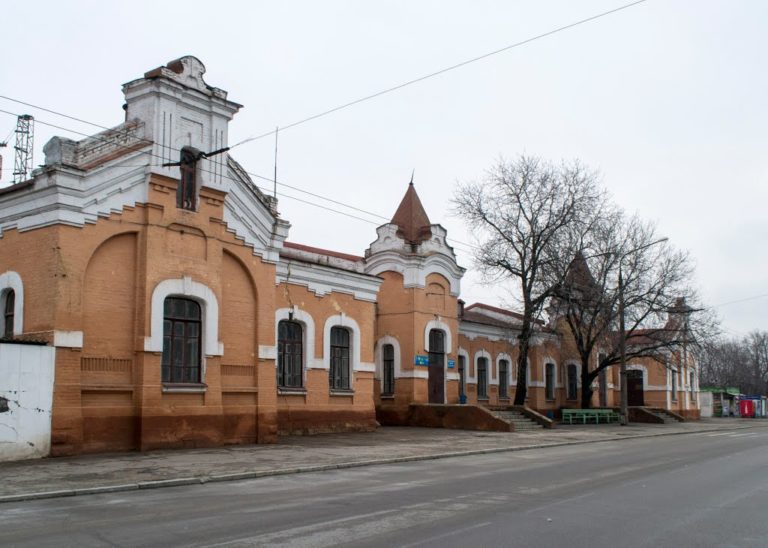 В Запорожье на железнодорожном вокзале произошел взрыв