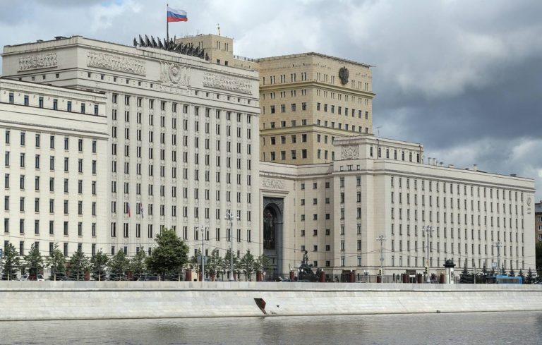 Минобороны РФ сообщило об уничтожении 2200 военных объектов в Украине
