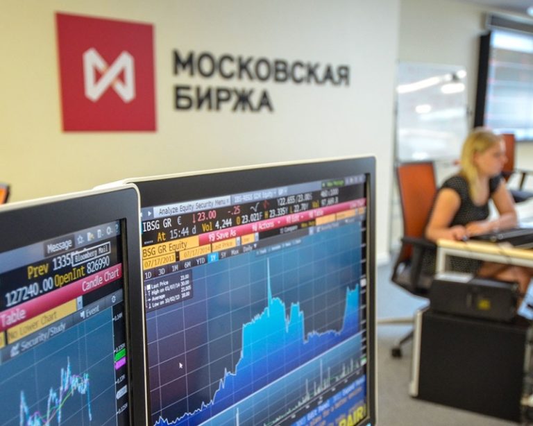 Великобритания отзовет у Мосбиржи статус признанной фондовой биржи