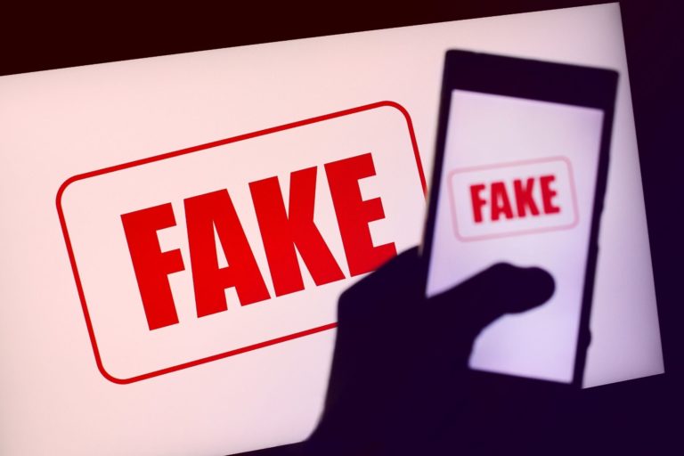 Россия начала распространять фейки о капитуляции Украины