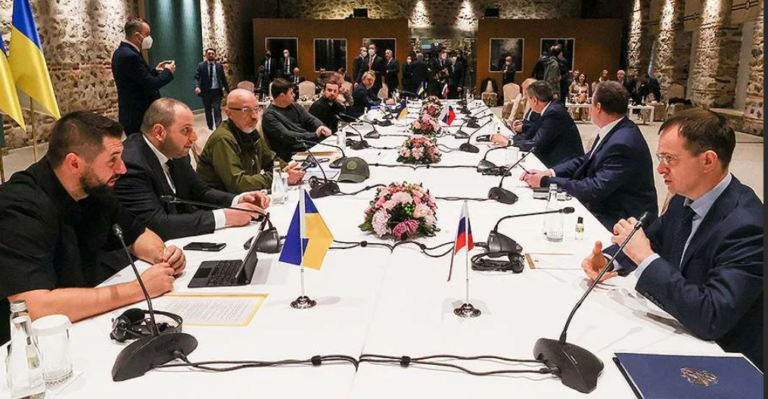 В Кремле прокомментировали итоги переговоров России и Украины в Стамбуле