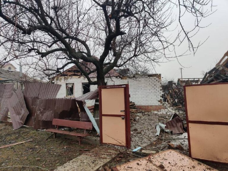 (ФОТО) Российская авиация уничтожила поселок Яковлевка под Харьковом. 21 дом разрушен