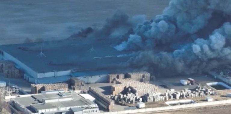 В Киевской области в результате обстрела уничтожены овощехранилище и колбасный цех: ущерб — 600 млн гривен